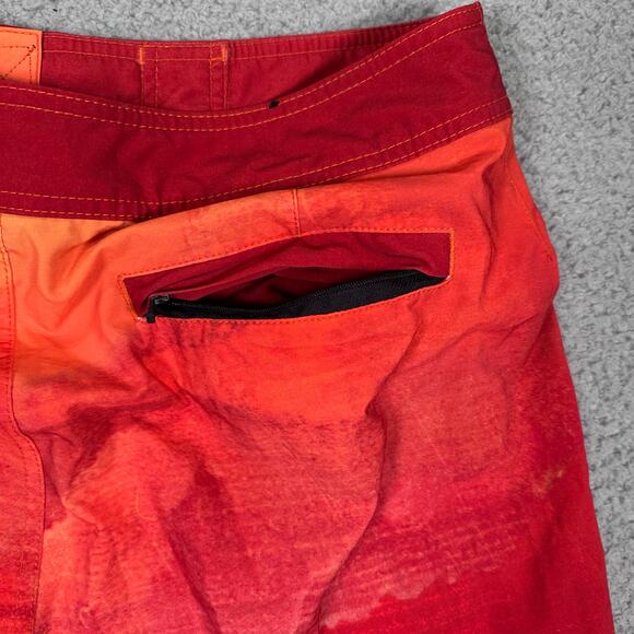 PrAna Boardshort Drawstring Mens 34‎ Red Swim Beach Summer Surf Vacation Red - Picture 4 of 9